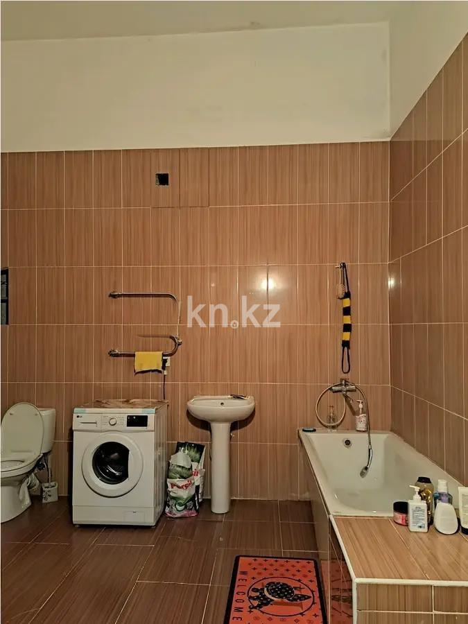 Продажа 2-комнатной квартиры, 67.5 м², ул. Толе би, дом  273/5 - Продажа  двухкомнатных квартир в Алматы без посредников с фото фото 4 из 5