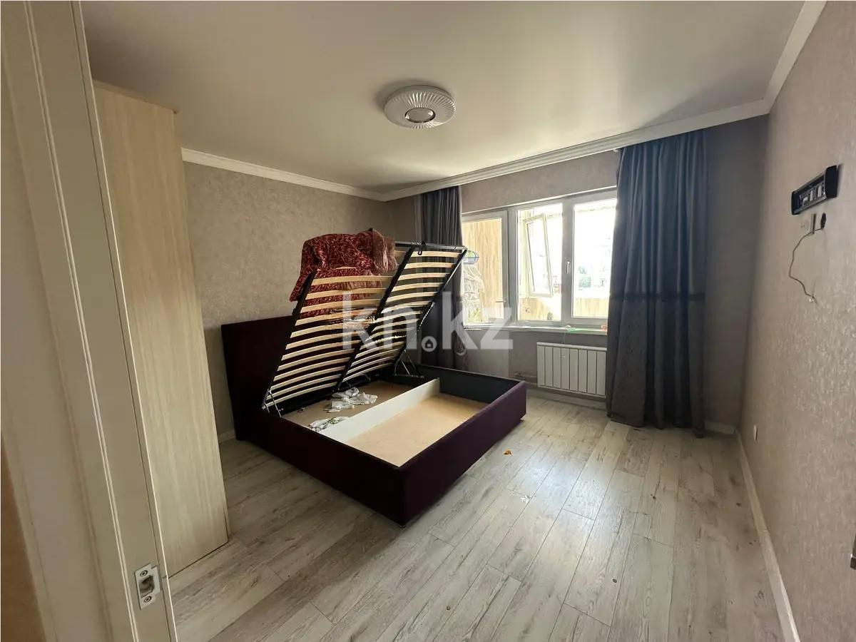 Продажа 3-комнатной квартиры, 92 м², мкр-н Акбулак, дом  8 в Алматы - фото 2
