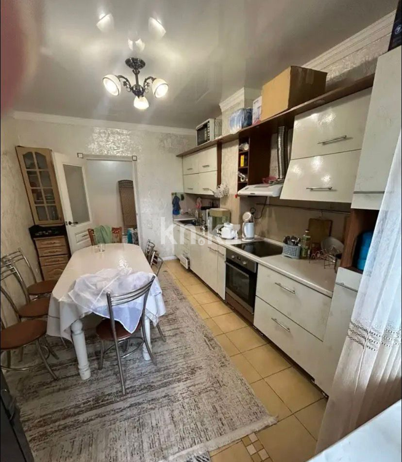 Аренда 3-комнатной квартиры, 100 м² - Аренда квартир помесячно в Казахстане фото 1 из 2