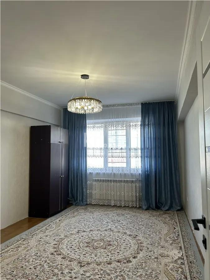 Продажа 4-комнатной квартиры, 99.9 м², мкр-н Мамыр-7, дом  12 - Продажа квартир в Алматы фото 1 из 7