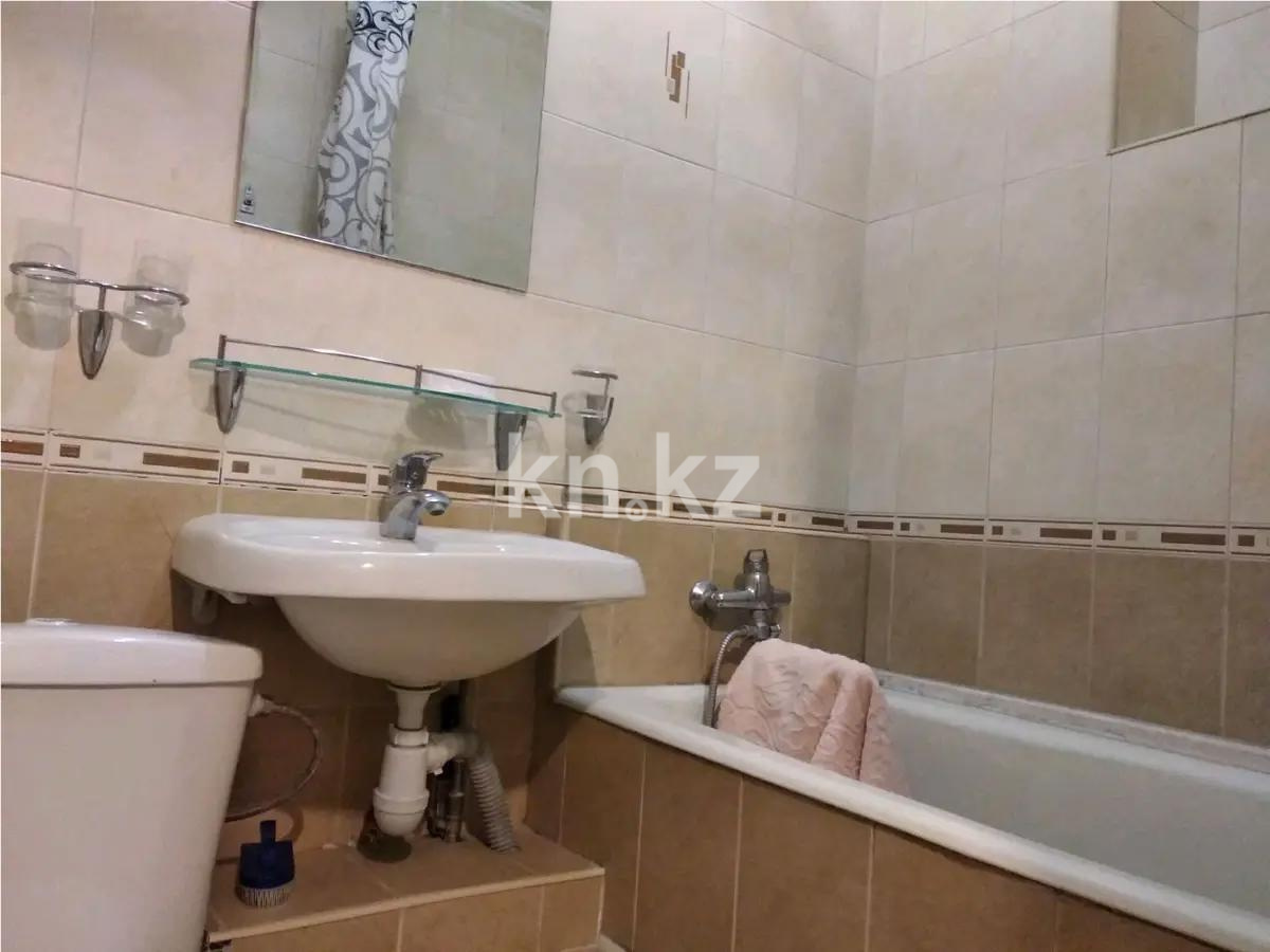 Продажа 1-комнатной квартиры, 41 м², ул. Басенова, дом  25 в Алматы - фото 3