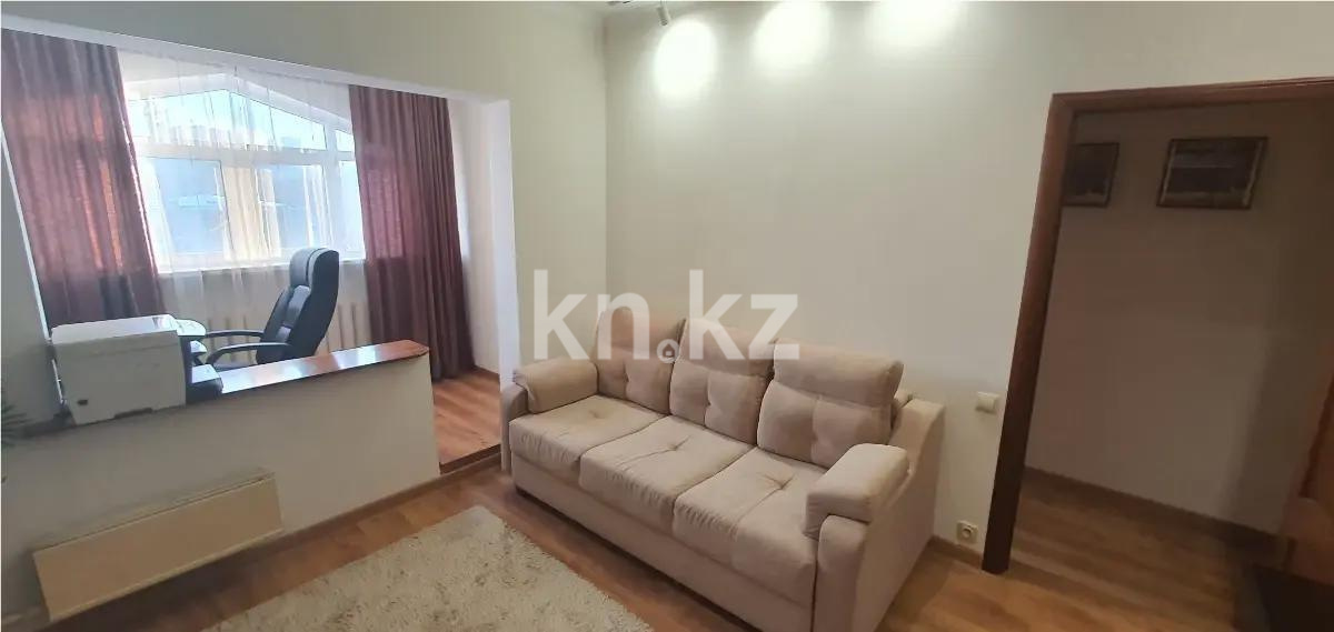 Продажа 3-комнатной квартиры, 76 м², ул. Жарокова, дом  287 в Алматы - фото 3