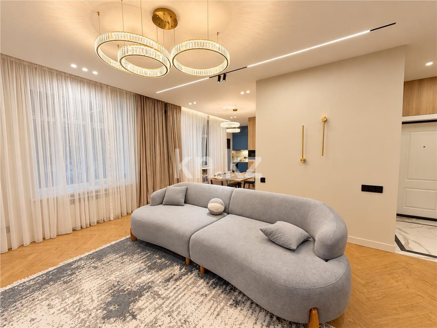 Продажа 4-комнатной квартиры, 125 м² в Караганде