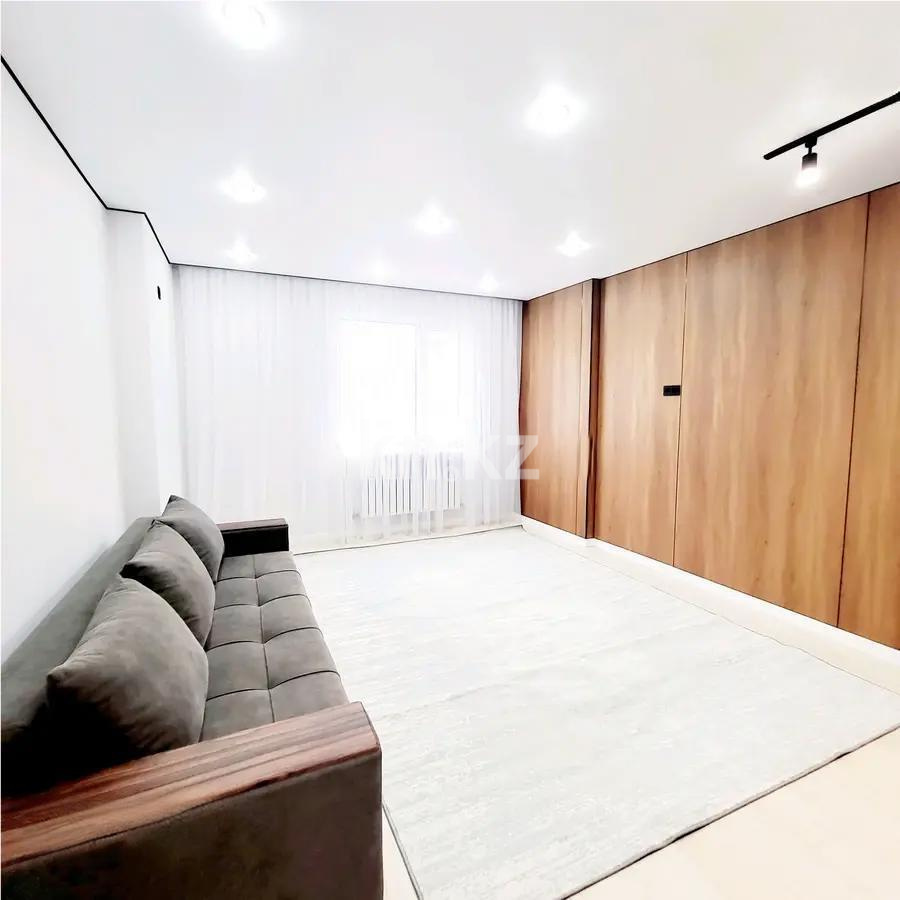 Продажа 3-комнатной квартиры, 70 м², ул. Косшыгулулы, дом  7 в Астане