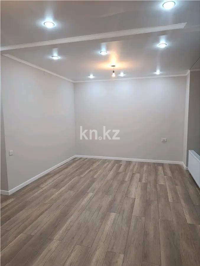 Продажа 3-комнатной квартиры, 68.5 м², мкр. Кайрат, дом  304/2 - Продажа квартир в Турксибском р-не Алматы фото 1 из 4