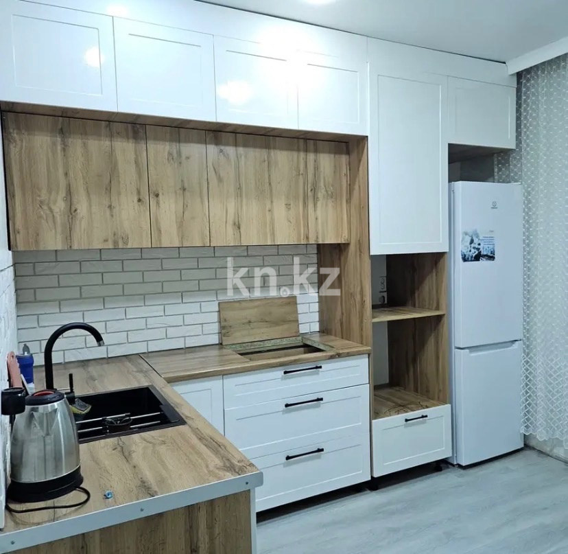 Аренда 2-комнатной квартиры, 70 м² в Астане