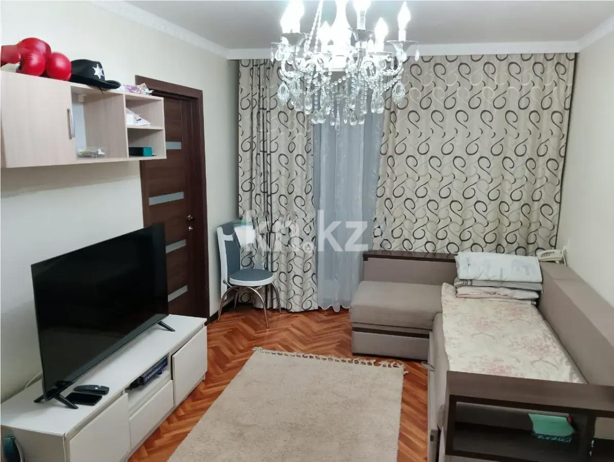 Продажа 3-комнатной квартиры, 48 м², ул. Муканова, дом  2 - Продажа квартир в Караганде фото 1 из 4