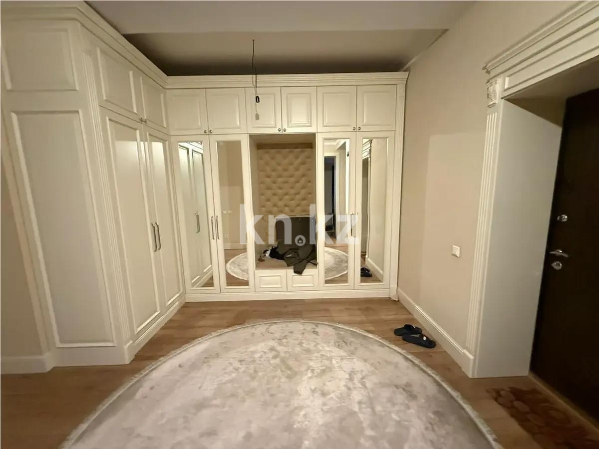 Продажа 4-комнатной квартиры, 288 м² - Продажа квартир в кирпичном доме в Алматы фото 4 из 4