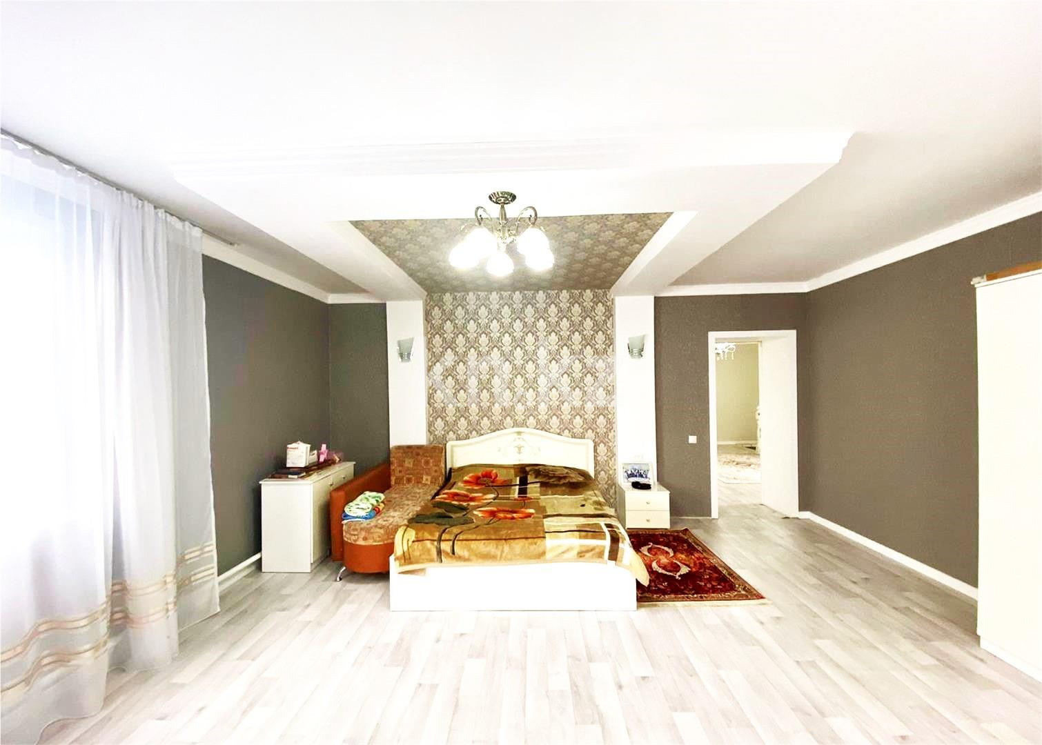 Продажа 5-комнатного дома, 220 м² - Продажа домов, коттеджей в Казахстане - страница 2 фото 13 из 24