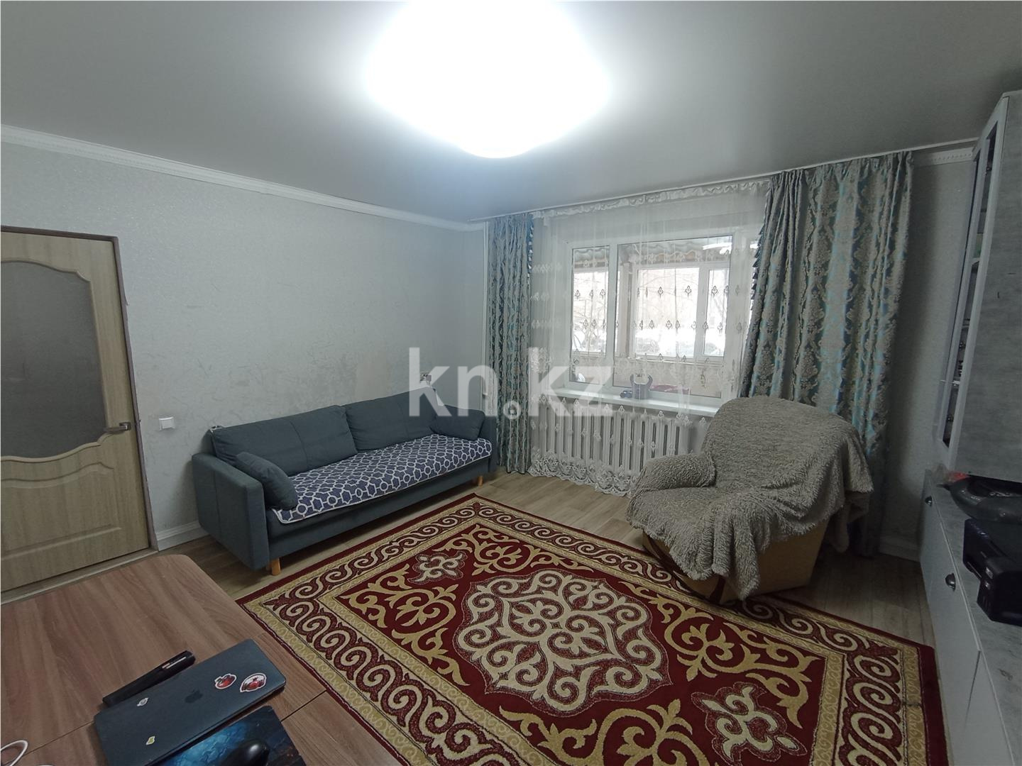 Продажа 3-комнатной квартиры, 63 м², мкр. Степной-3 - Продажа  трехкомнатных квартир в Караганде фото 2 из 12