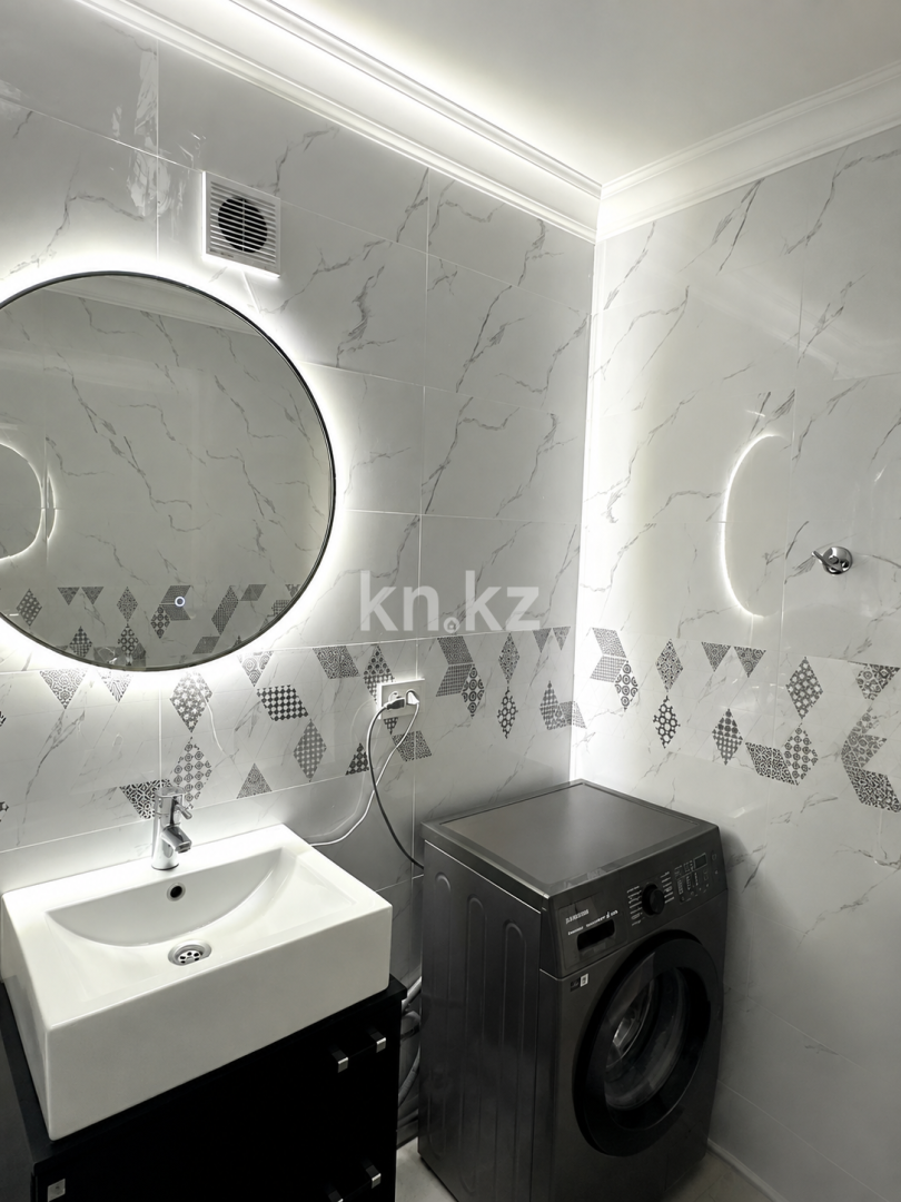 Продажа 3-комнатной квартиры, 60 м² - Продажа квартир в Караганде - страница 2 фото 13 из 18