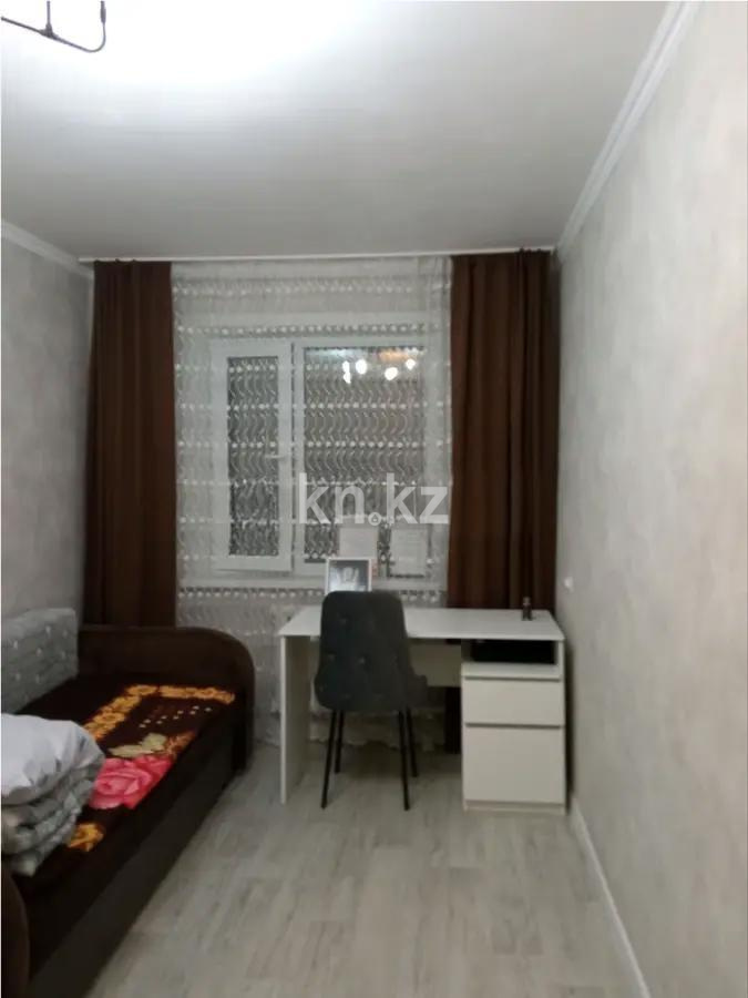 Продажа 3-комнатной квартиры, 61 м², 16 мкр., дом  2 в Караганде - фото 2