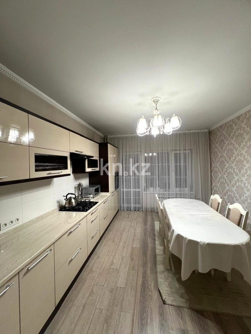Продажа 2-комнатной квартиры, 78 м², ул. Радостовца в Алматы - фото 8