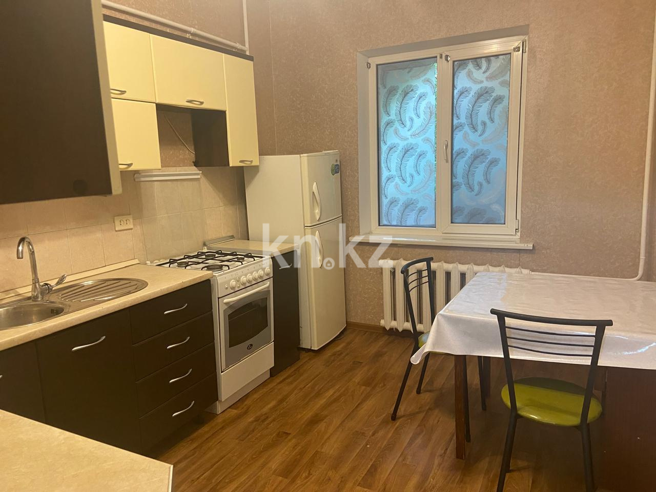 Аренда 1-комнатной квартиры, 34 м², мкр-н Мамыр-1 - Аренда  однокомнатных квартир помесячно в Алматы фото 1 из 9
