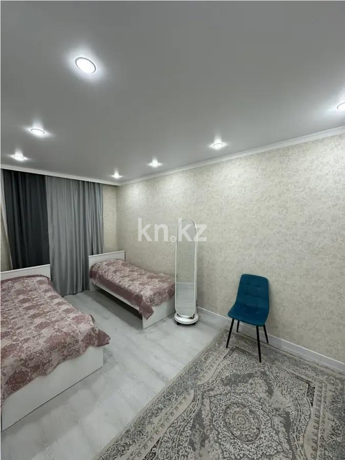 Продажа 3-комнатной квартиры, 63 м², ул. Нажимеденова в Астане - фото 2