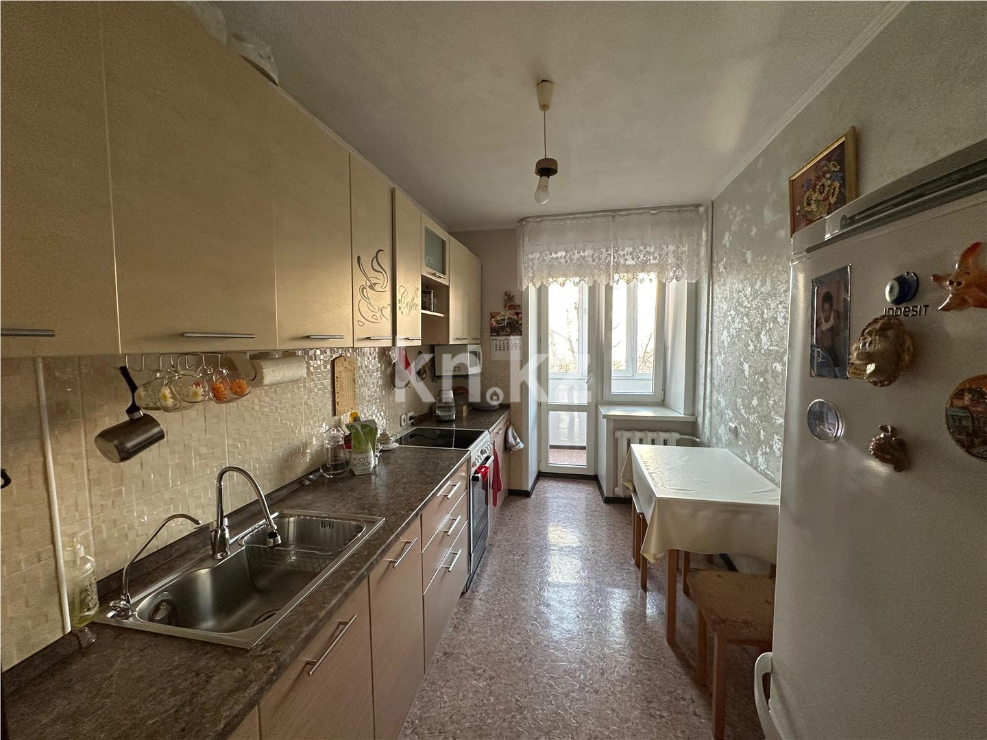 Продажа 3-комнатной квартиры, 56 м², ул. Аманжолова - Продажа  трехкомнатных квартир в Караганде фото 8 из 10