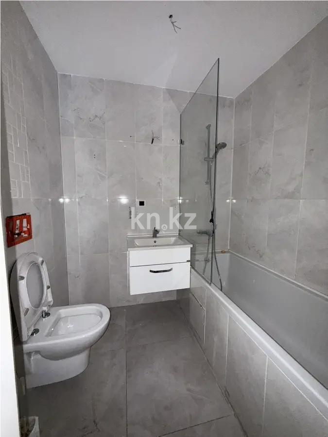 Продажа 3-комнатной квартиры, 105 м², пр. Абая, дом  130 в Алматы - фото 4