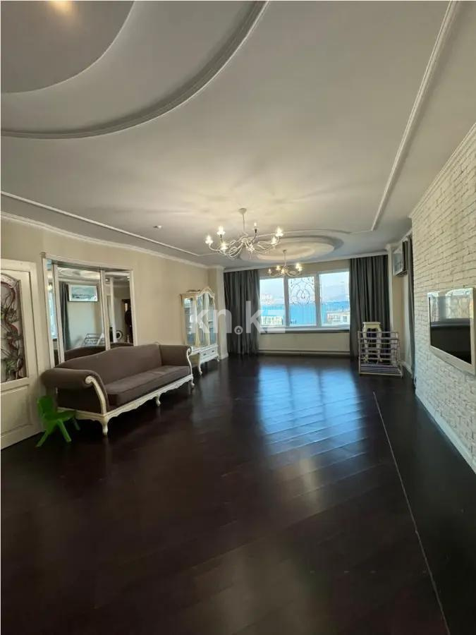 Продажа 4-комнатной квартиры, 141 м² - Продажа квартир в Бостандыкском р-не Алматы - страница 2 фото 1 из 6