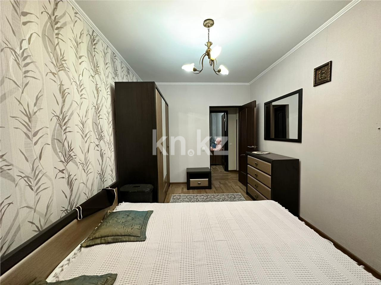 Продажа 4-комнатной квартиры, 81 м², мкр-н Орбита-1 - Продажа  четырехкомнатных квартир в Караганде фото 2 из 17