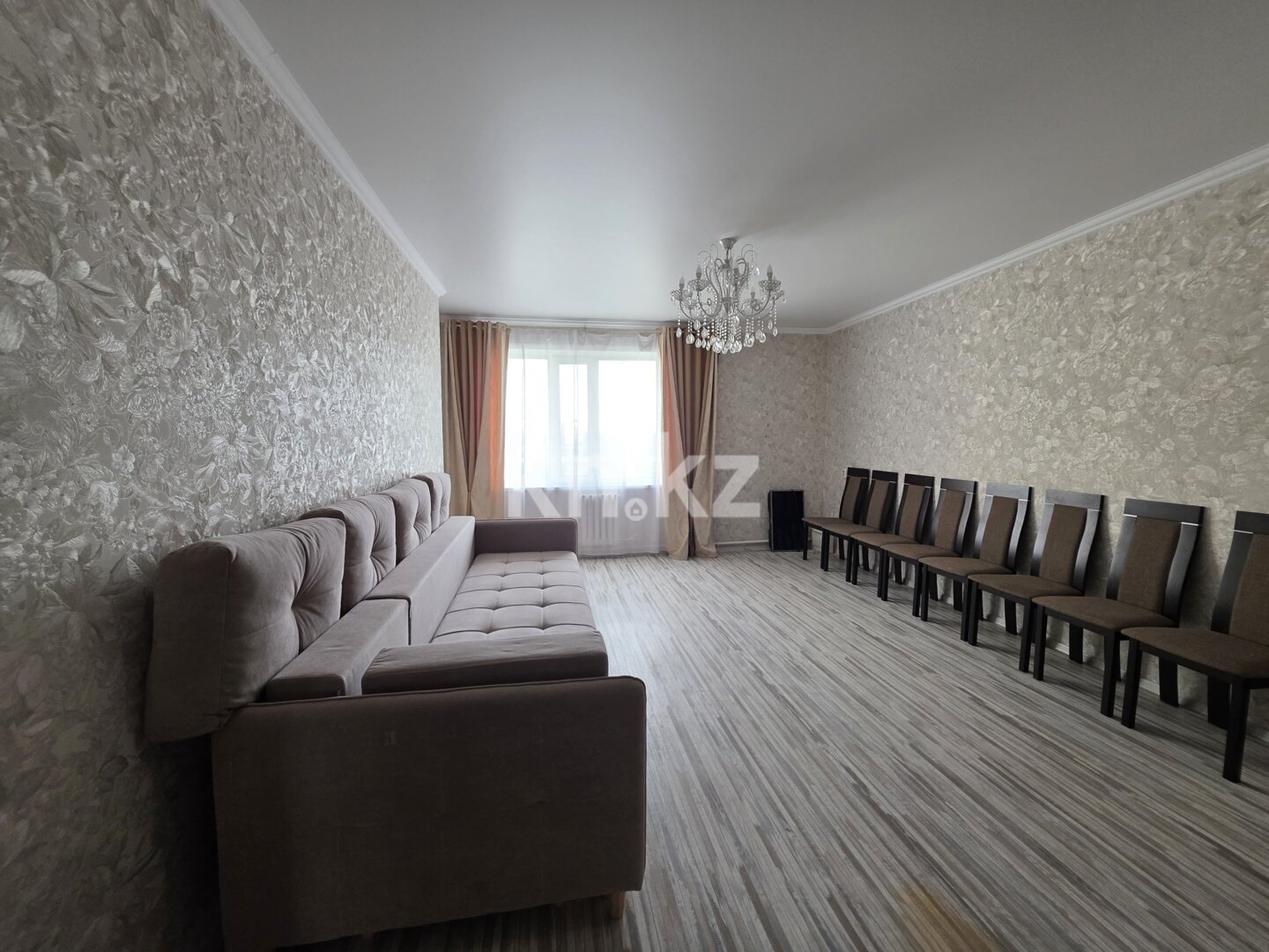 Продажа 3-комнатной квартиры, 93.7 м² в Караганде - фото 3