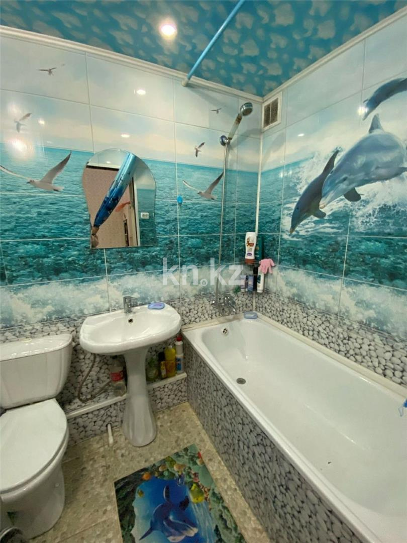 Продажа 2-комнатной квартиры, 50 м², мкр-н 11а, дом  22 - Продажа квартир в Караганде фото 9 из 9