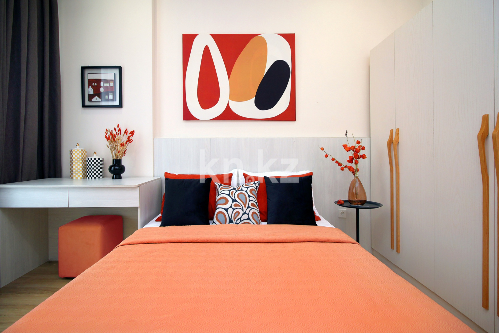 Аренда 3-комнатной квартиры посуточно, 65 м², Сейфуллина, дом  416к3 - ул. Макатаева в Алматы