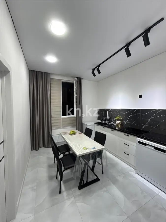 Продажа 2-комнатной квартиры, 75 м², пр. Райымбека, дом  348/1 в Алматы - фото 4