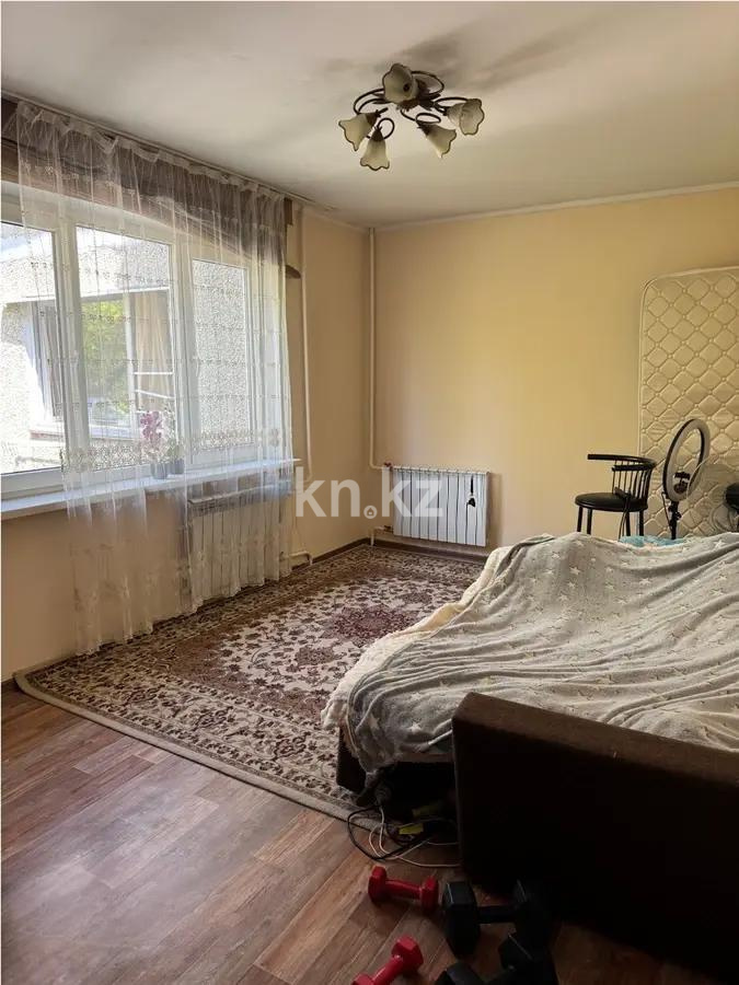 Продажа 1-комнатной квартиры, 40 м², мкр-н 6, дом  33 - Продажа квартир в Казахстане фото 1 из 4