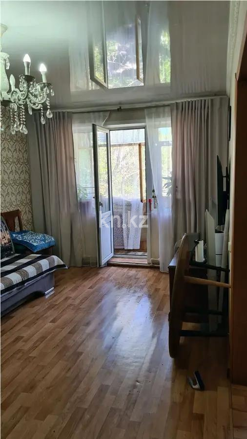 Продажа 3-комнатной квартиры, 59 м², ул. Гоголя, дом  52 - Продажа квартир в Караганде без посредников с фото фото 1 из 4