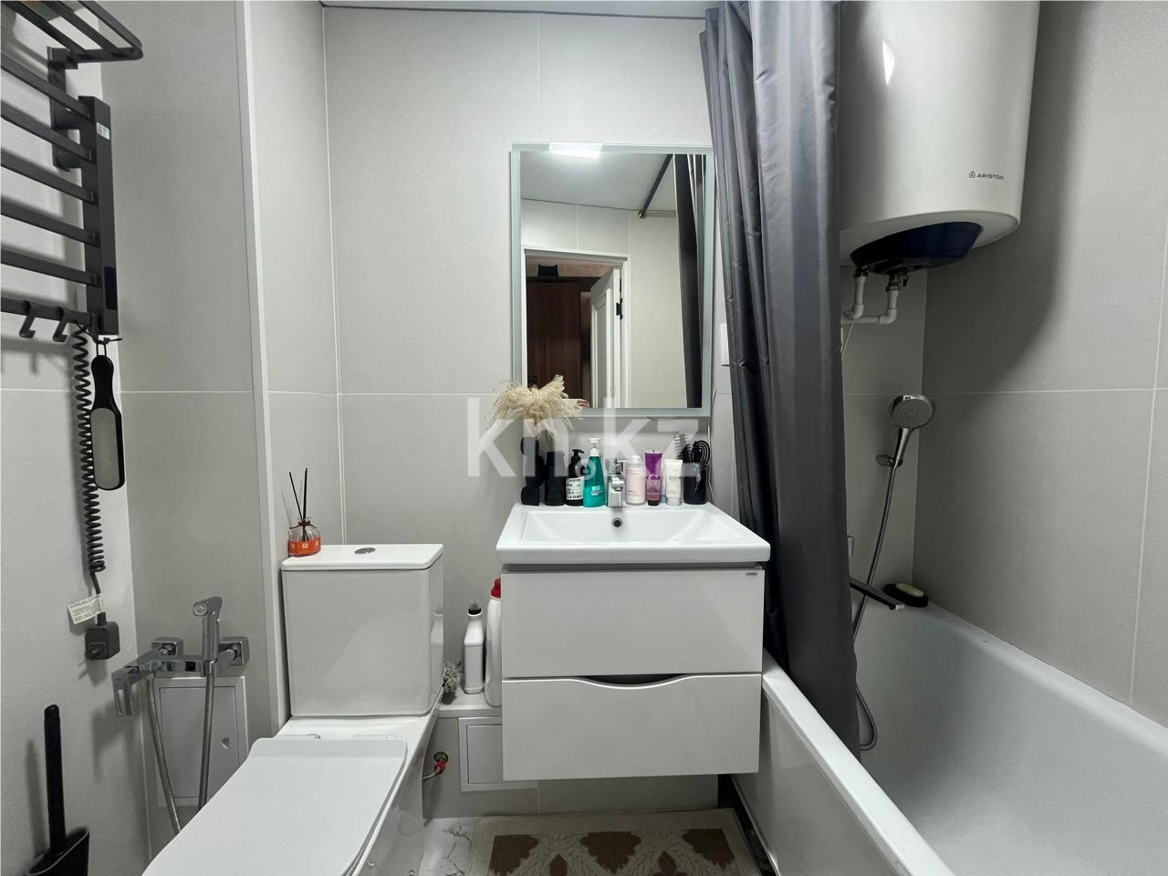 Продажа 2-комнатной квартиры, 52 м², мкр-н 11а - Продажа  двухкомнатных квартир в Караганде фото 7 из 11