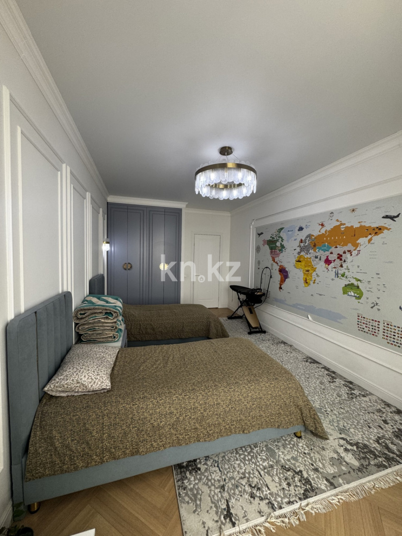 Продажа 3-комнатной квартиры, 111 м², ул. Утеген батыра в Алматы - фото 7
