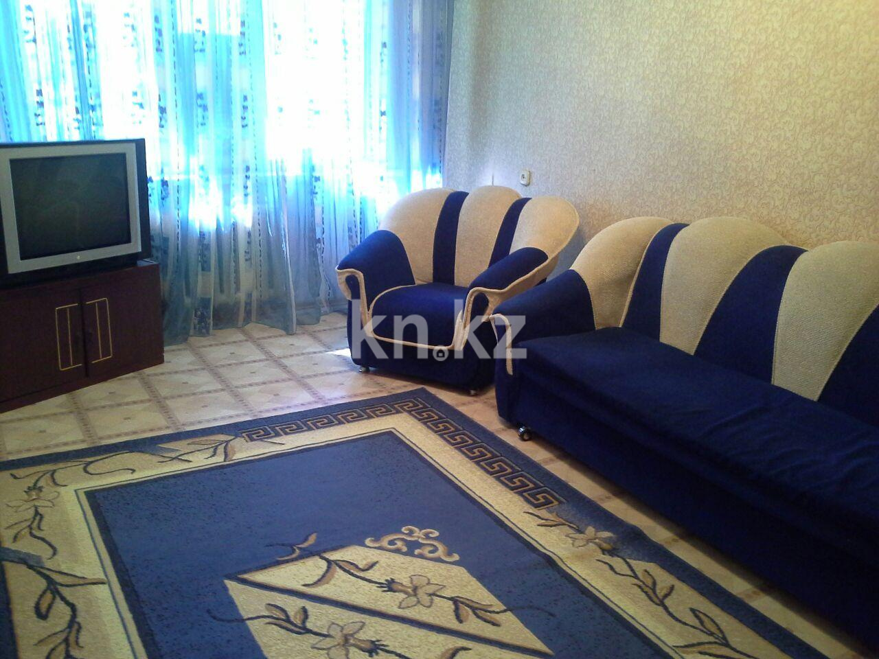 Аренда 2-комнатной квартиры посуточно, 41 м², ул. Мухита, дом  130 - Аренда жилой и коммерческой недвижимости в Уральске фото 1 из 5