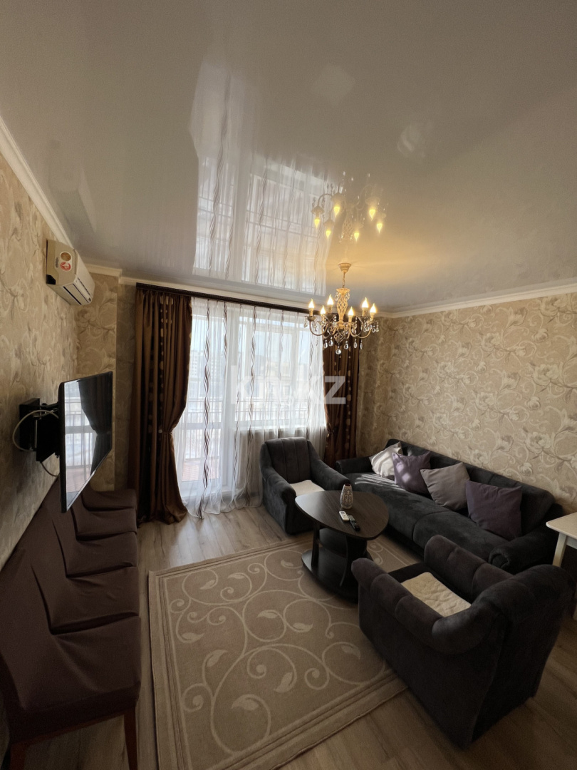 Аренда 2-комнатной квартиры, 50 м², пр. Республики, дом  42 - Аренда  двухкомнатных квартир помесячно в Караганде фото 2 из 25