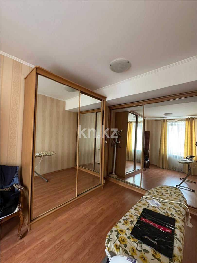 Продажа 9-комнатного дома, 1000 м², пр. Назарбаева, дом  3а - Продажа домов, коттеджей в Казахстане фото 10 из 31