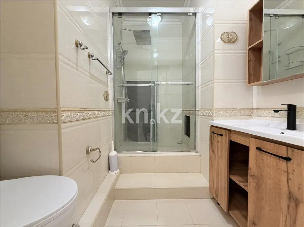 Продажа 2-комнатной квартиры, 67.5 м² в Алматы - фото 4