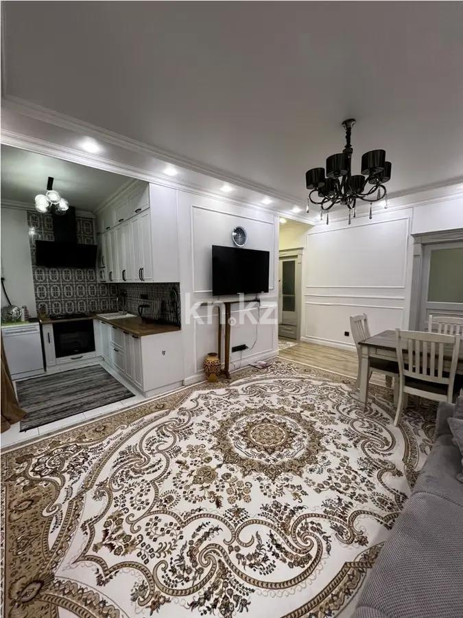Продажа 3-комнатной квартиры, 73 м², ул. Толе би, дом  73 - Продажа квартир в Казахстане фото 1 из 3