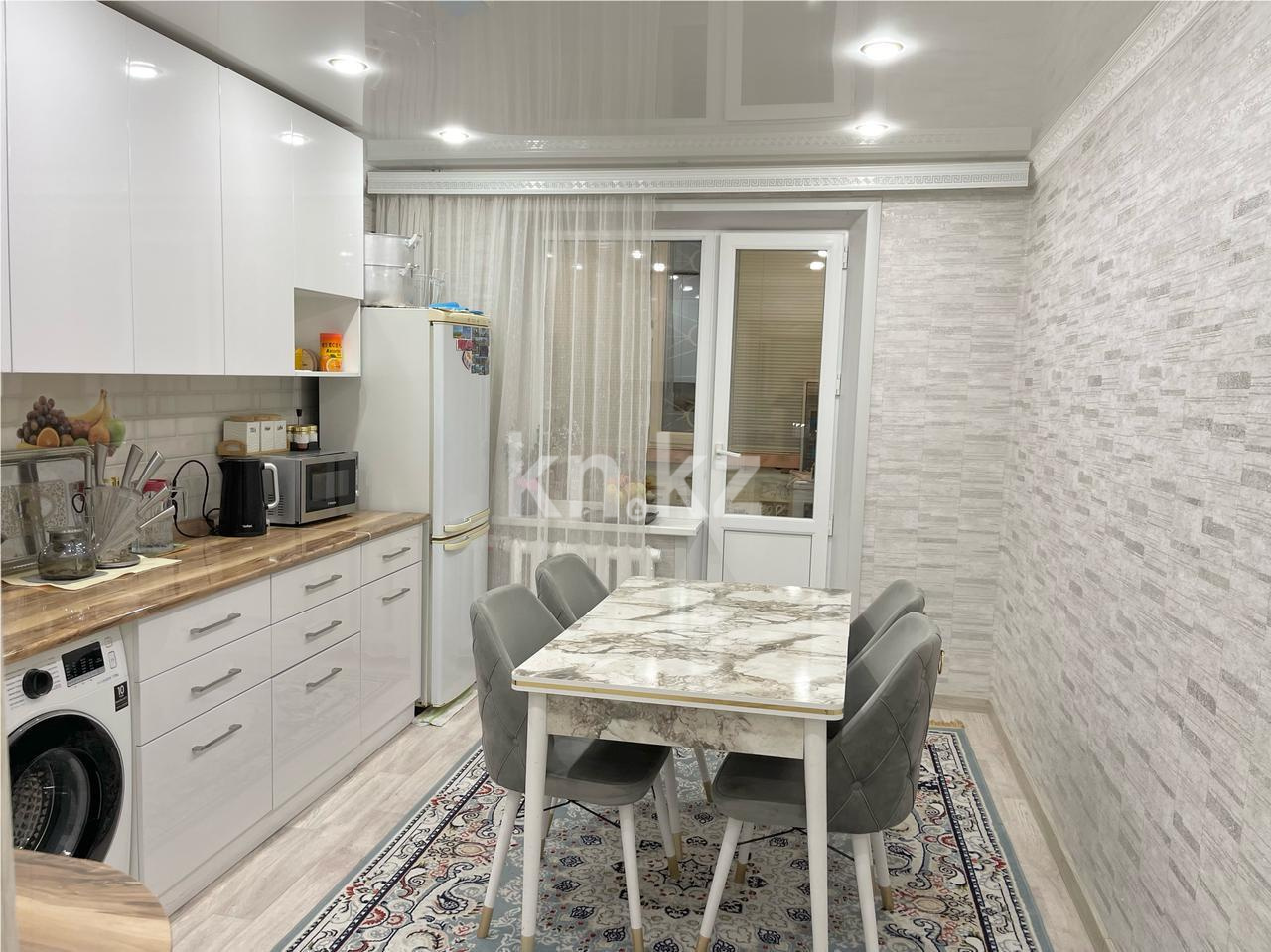 Продажа 3-комнатной квартиры, 68 м², мкр-н 8 - Продажа квартир в Темиртау фото 6 из 17