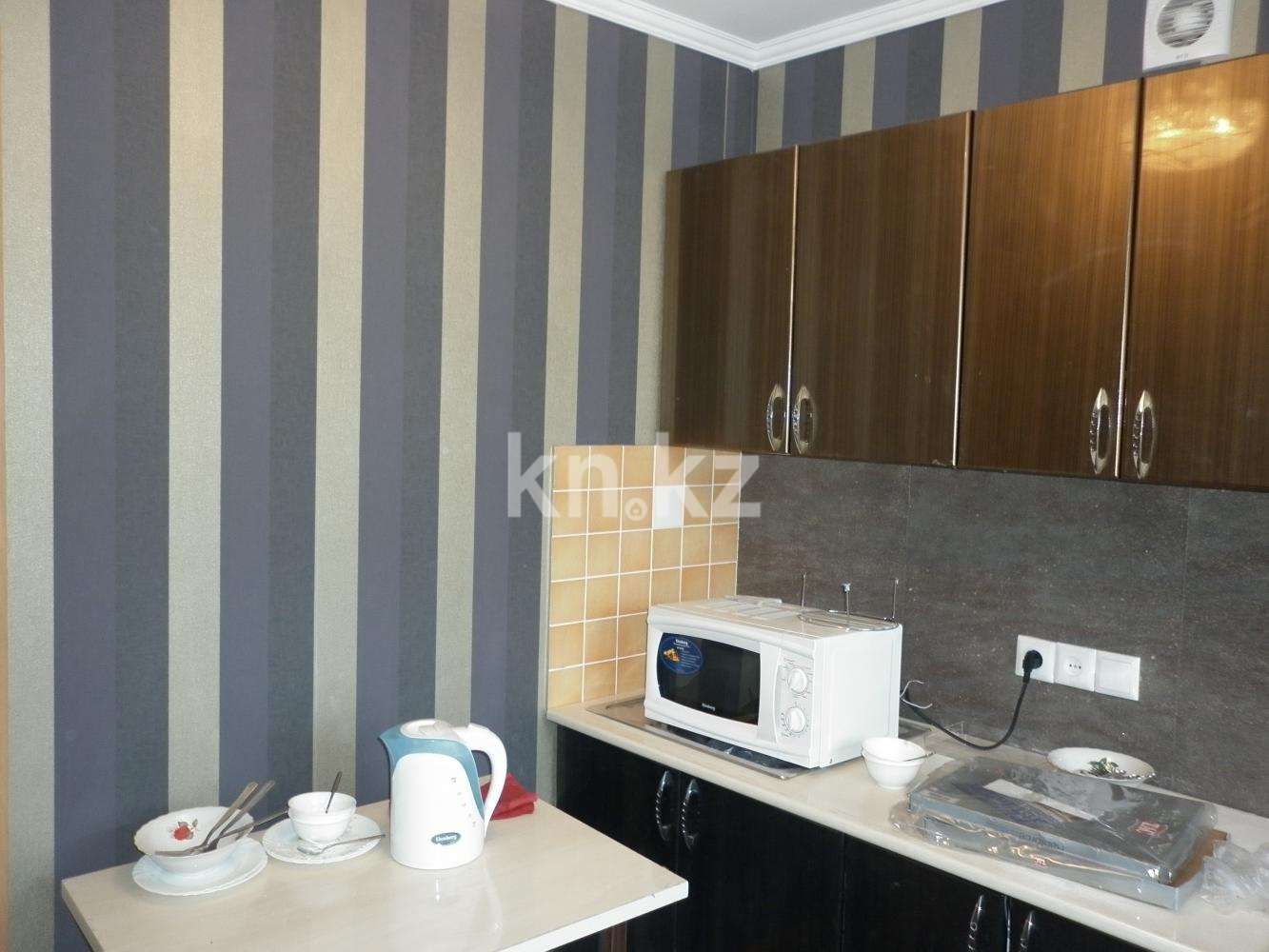 Аренда 1-комнатной квартиры посуточно, 33 м², ул. Ерубаева, дом  48 - Аренда квартир помесячно в Казахстане фото 2 из 2