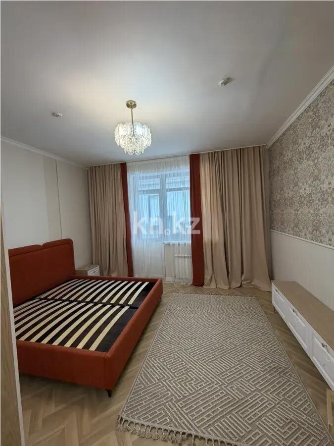 Продажа 4-комнатной квартиры, 130 м² в Астане - фото 2