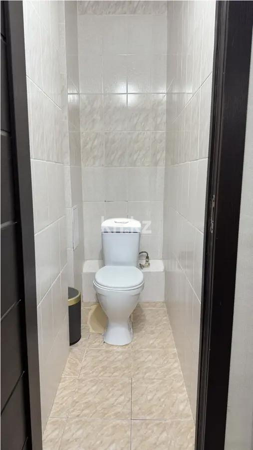 Продажа 1-комнатной квартиры, 60.4 м², мкр-н Аксай-1, дом  25 в Алматы - фото 4