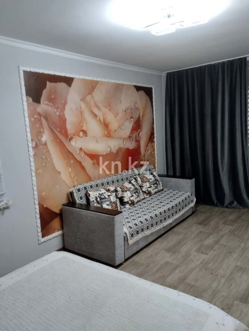 Аренда 1-комнатной квартиры, 31 м², ул. Комиссарова, дом  26 - Аренда  однокомнатных квартир помесячно в Караганде с фото фото 1 из 9