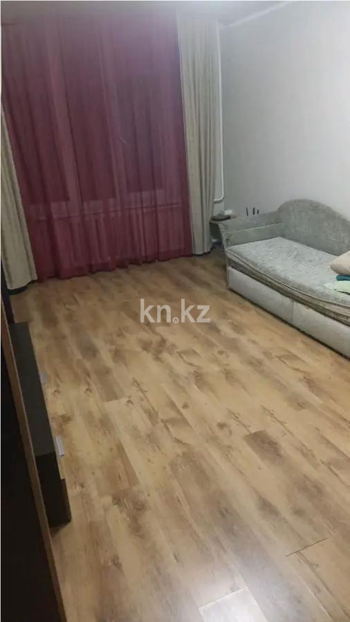Продажа 2-комнатной квартиры, 52 м², мкр-н Аксай-3а, дом  37 - Продажа квартир в Алматы фото 1 из 7