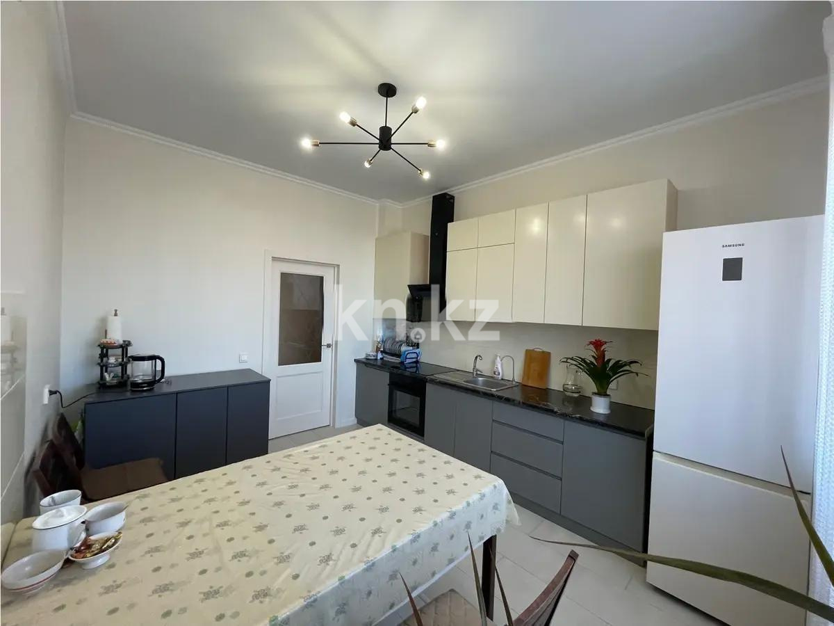 Продажа 3-комнатной квартиры, 97 м², ул. Жилой район 1, дом  11 - Продажа  трехкомнатных квартир в Караганде фото 8 из 13