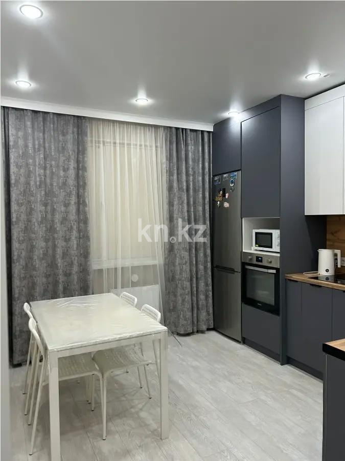 Продажа 3-комнатной квартиры, 60 м², пр. Туран, дом  55/13 в Астане - фото 4