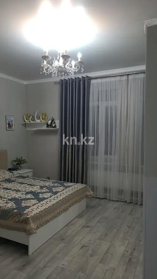 Продажа 3-комнатной квартиры, 69 м², ул. Жамбыла, дом  145 - Продажа  трехкомнатных квартир в Караганде без посредников с фото фото 1 из 5