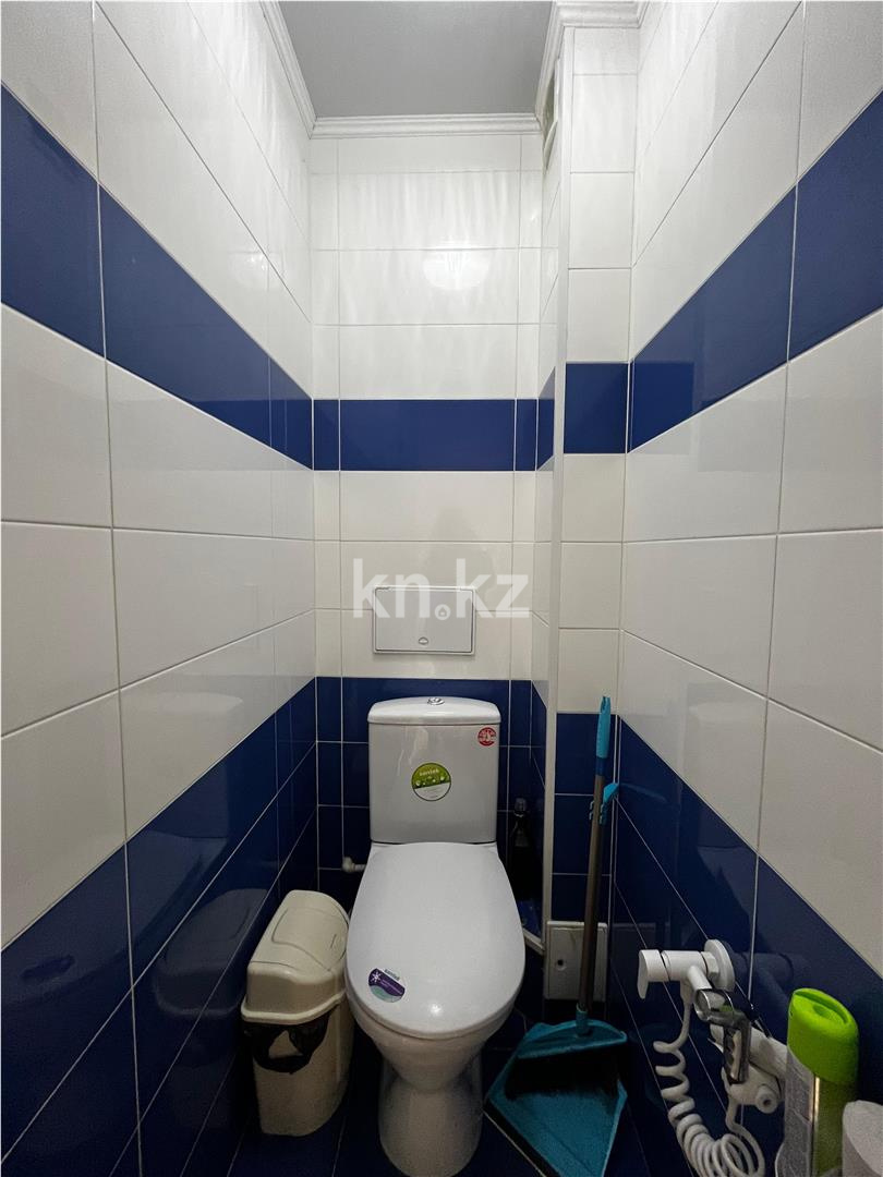 Продажа 5-комнатной квартиры, 107 м², мкр-н Голубые Пруды - Продажа квартир в Караганде фото 16 из 24