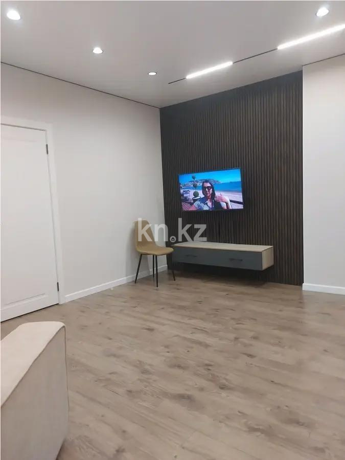 Продажа 2-комнатной квартиры, 65 м², ул. Бейбарыс Султан, дом  12 стр - Продажа  двухкомнатных квартир в новостройках Астаны без посредников с фото фото 1 из 3
