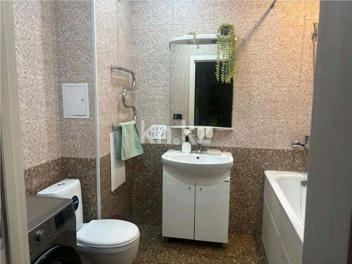 Продажа 3-комнатной квартиры, 74.3 м² в Астане - фото 4