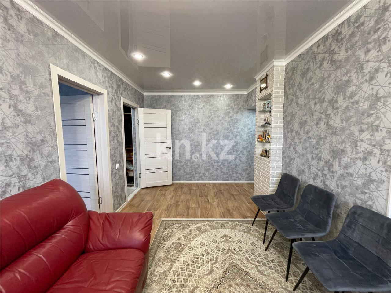 Продажа 4-комнатной квартиры, 81 м², мкр-н Степной-4 - Продажа  четырехкомнатных квартир в Караганде фото 4 из 18