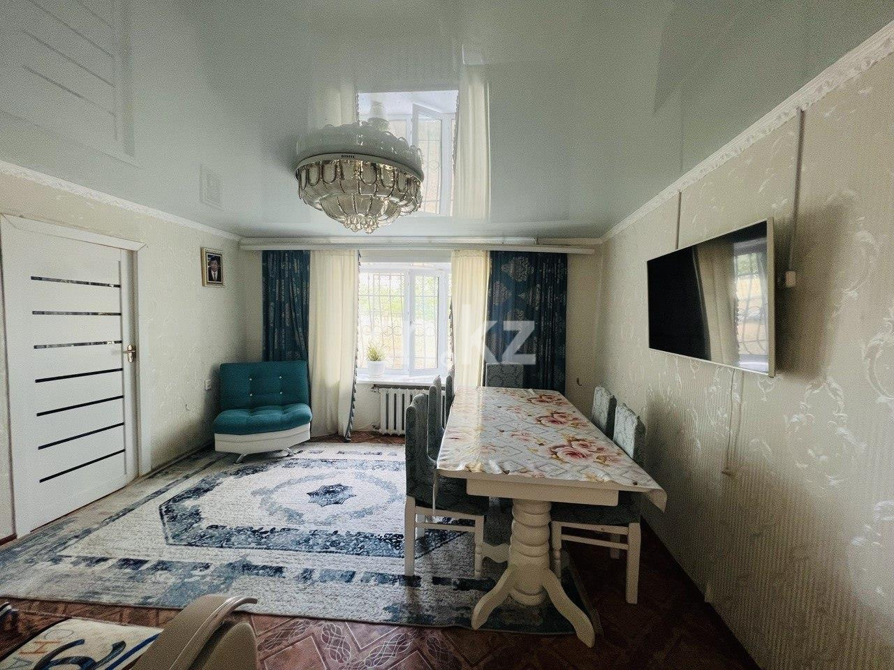 Продажа 4-комнатной квартиры, 68 м², мкр-н 6-й - Продажа  четырехкомнатных квартир в Темиртау фото 1 из 13